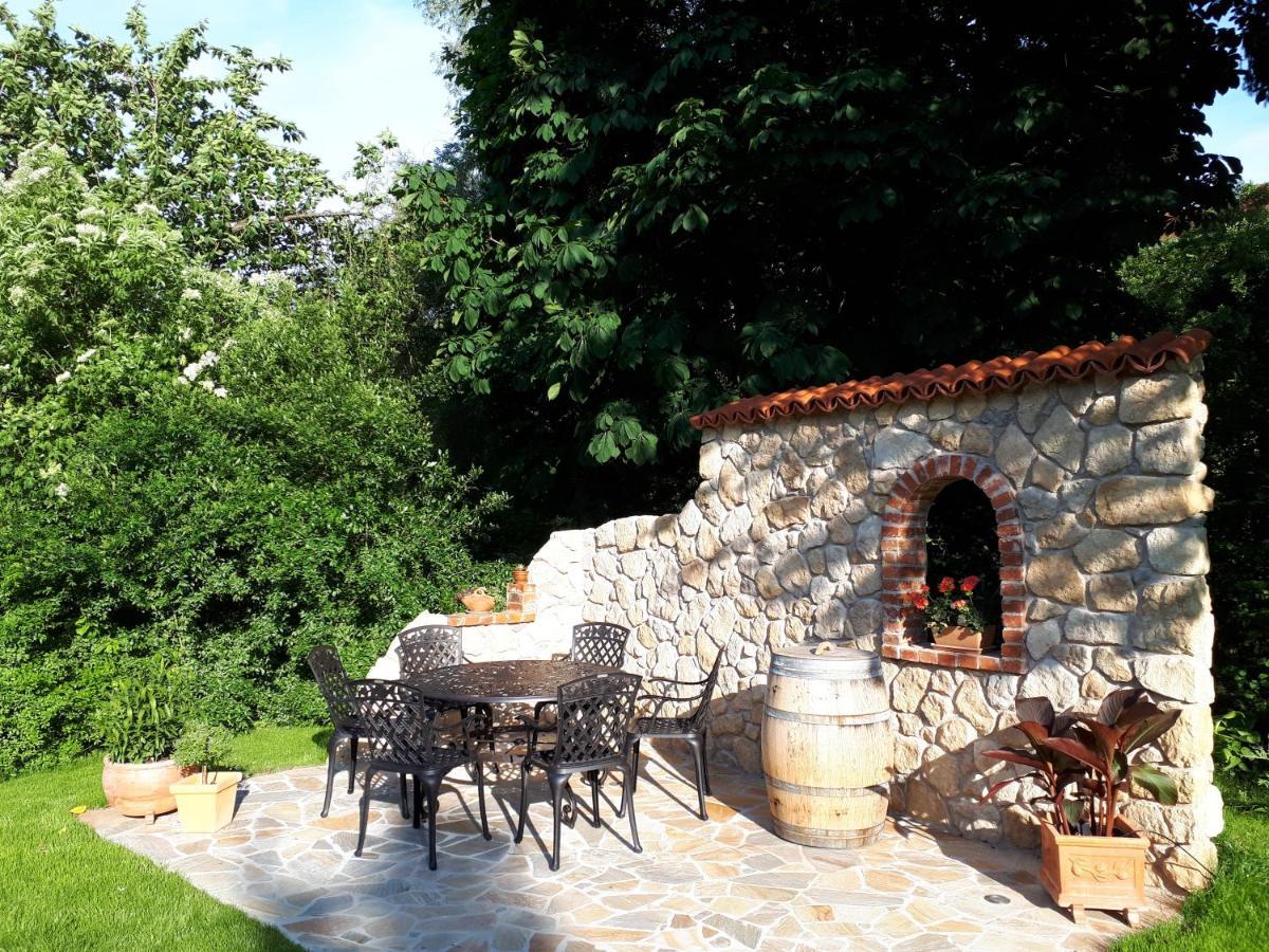 Pension Am Weinberg Bed & Breakfast Mainstockheim Exteriér fotografie